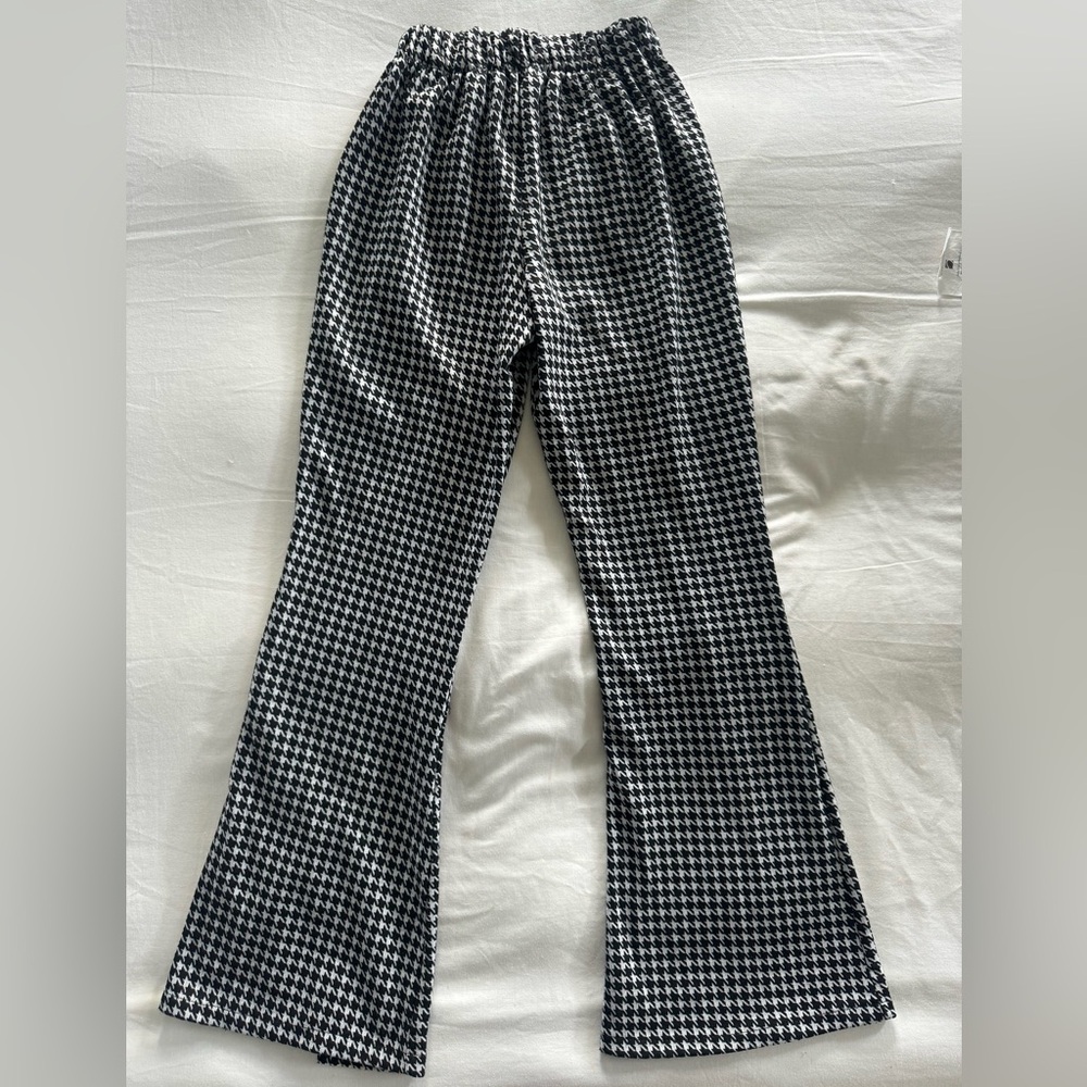 Black and White Houndstooth Pants - Picture 2 of 4